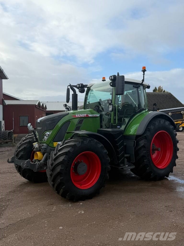 Fendt 724 Vario Gen6 Tractors