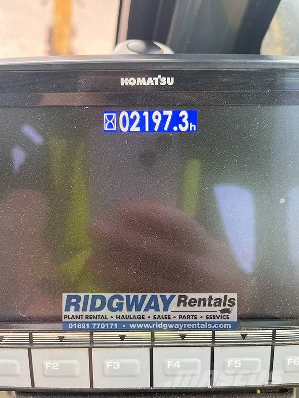 Komatsu PW 98 MR-11 Wielgraafmachines