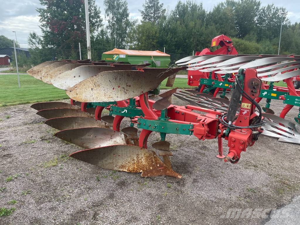 Kverneland ED5 双向犁