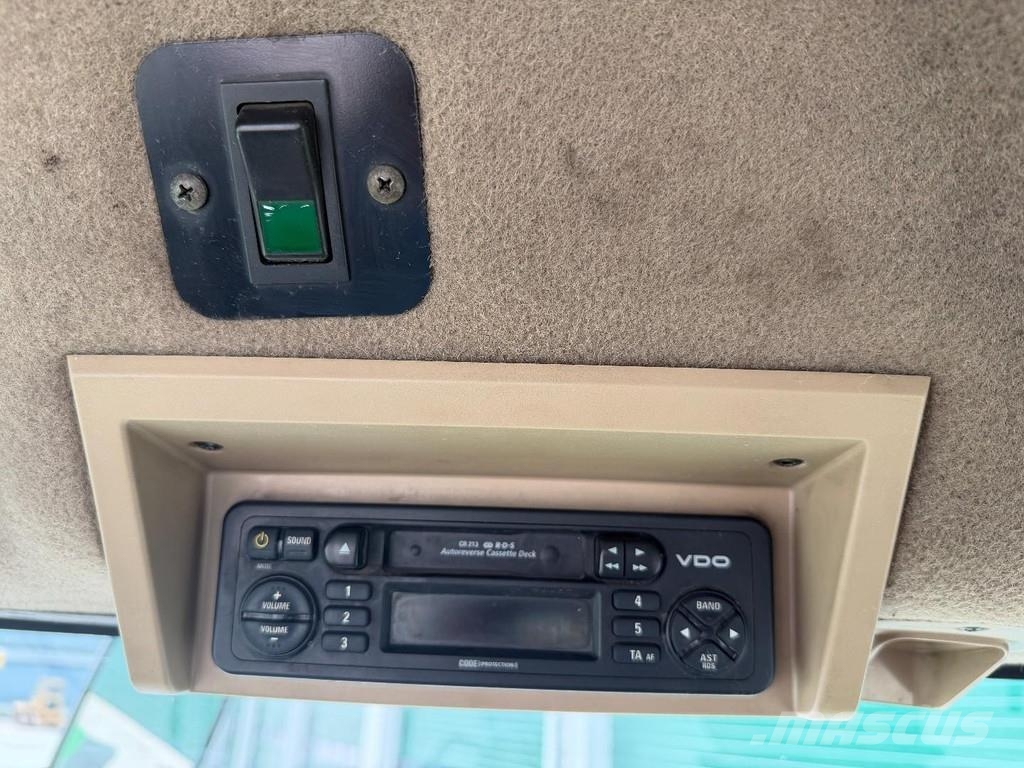 John Deere 7720 PQ - No TLS - Good Condition Tractoare