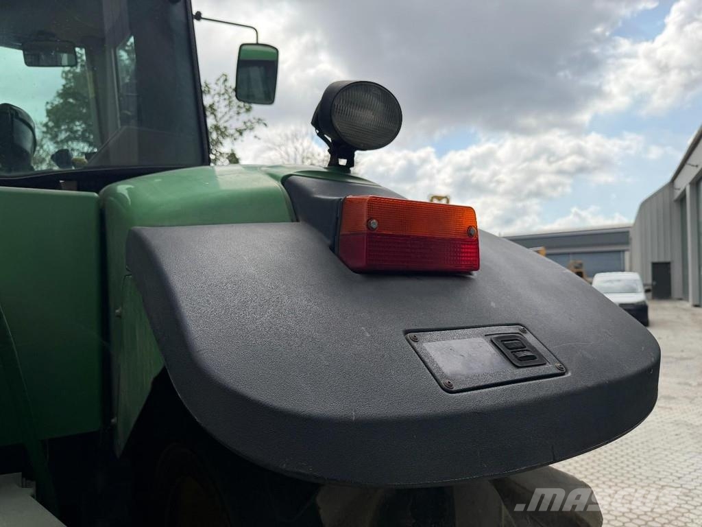 John Deere 7720 PQ - No TLS - Good Condition Tractoare