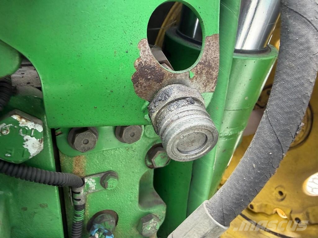 John Deere 7720 PQ - No TLS - Good Condition Tractoare