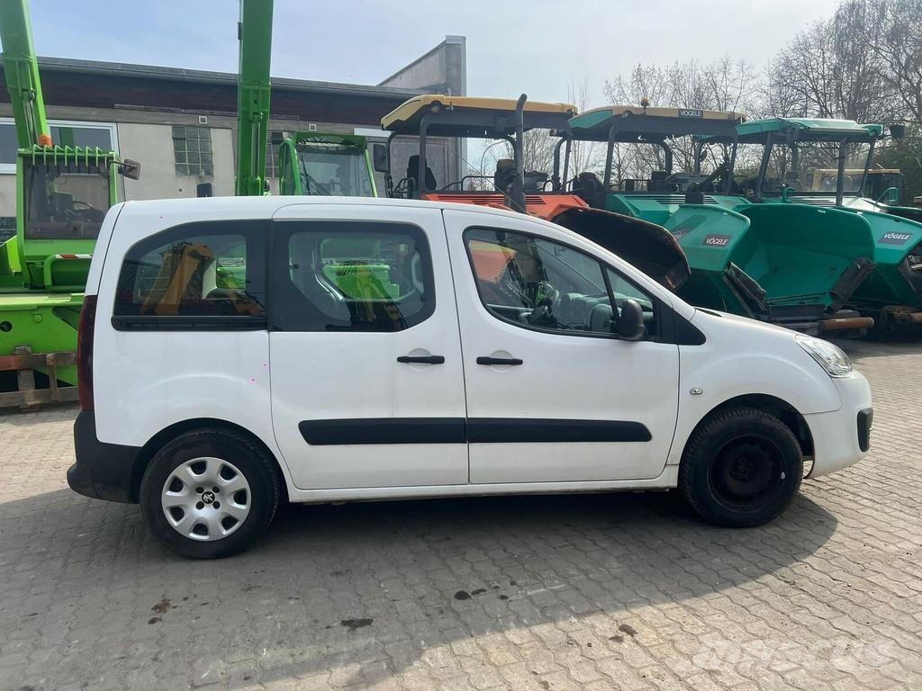 Peugeot Partner Tepee Kistehergépjárművek
