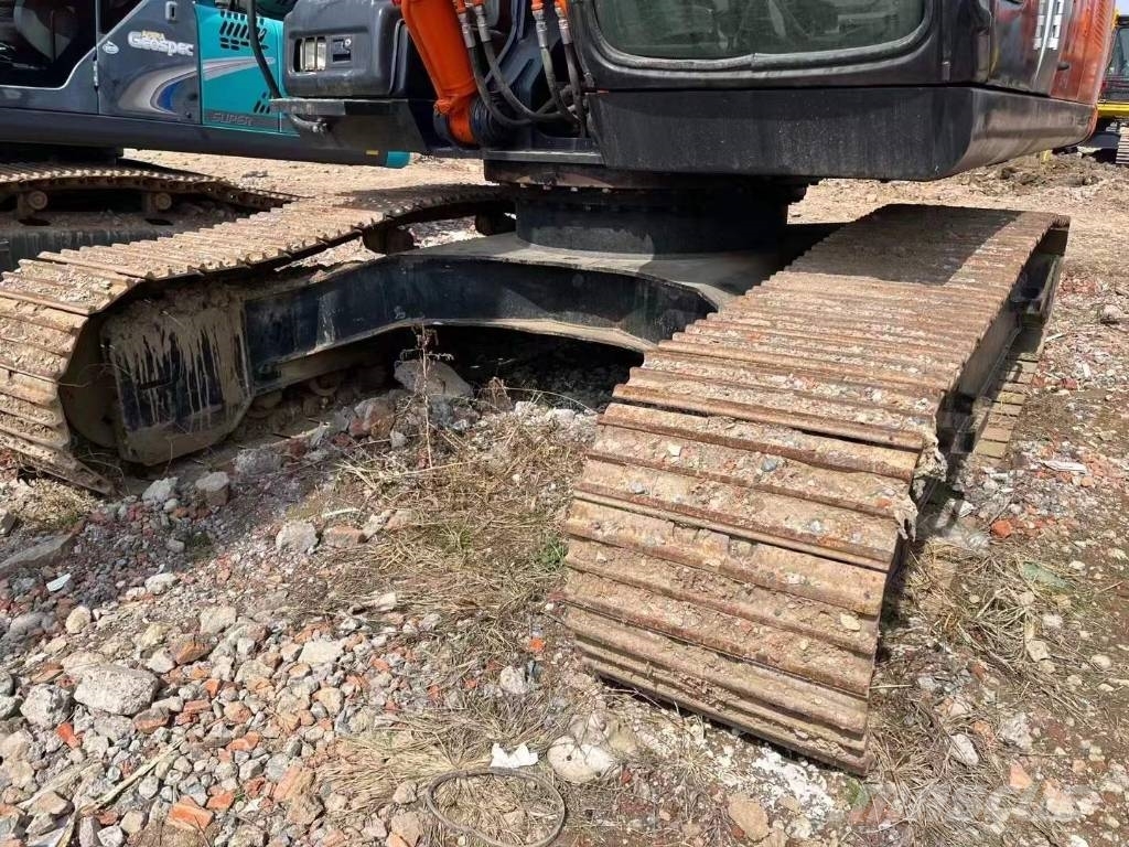 Hitachi Zaxis 240 حفارات زحافة