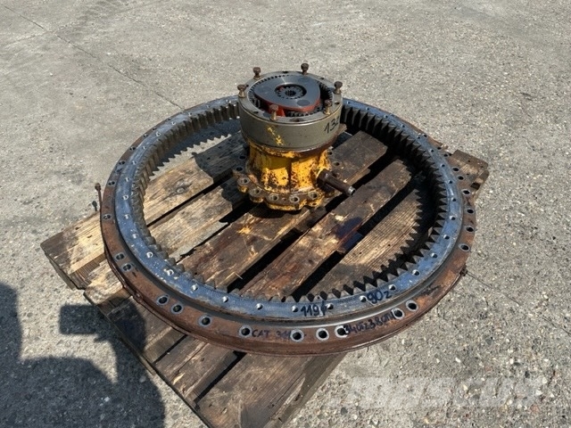 CAT 311 C REDUKTOR OBROTU Z WIEŃCEM Коробка передач
