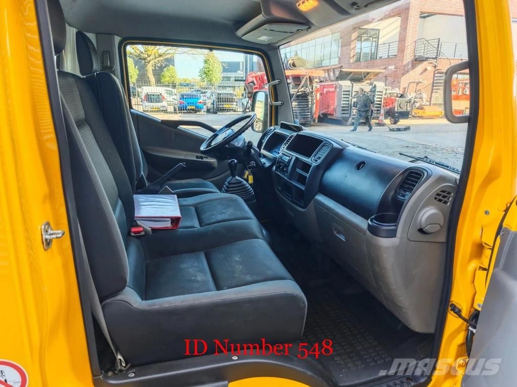 Nissan Cabstar 35.12 NT400 Palfinger P220B Auto hoogwerkers
