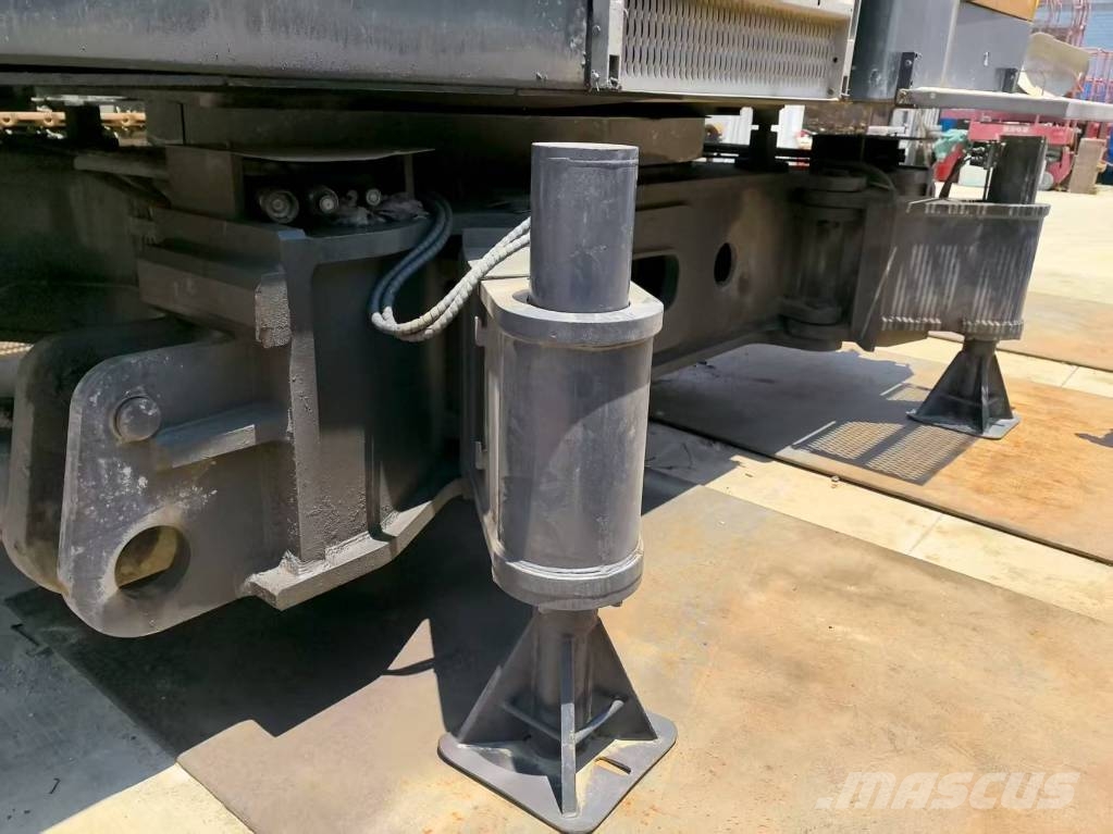 Sany SCC 1000 Grue sur chenilles