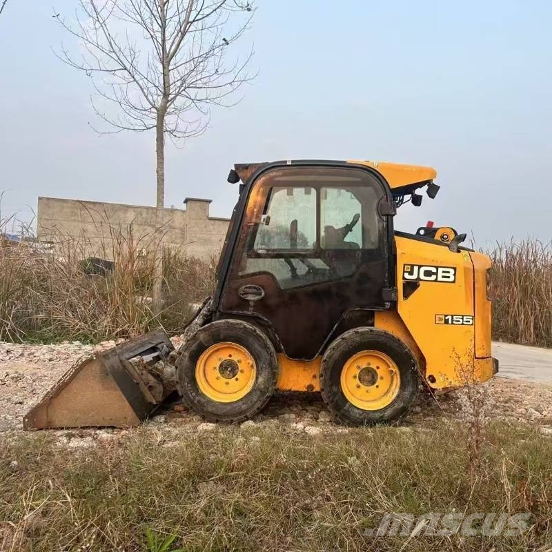JCB 155 Kompaktlaadurid