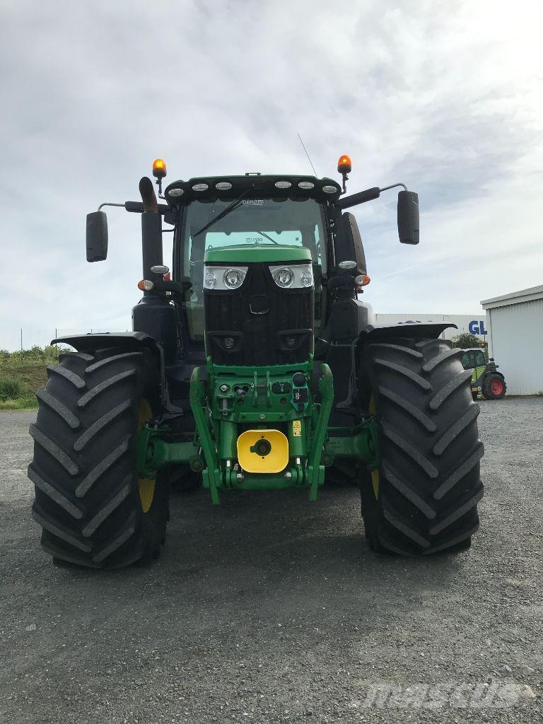 John Deere 6230 R Traktorid