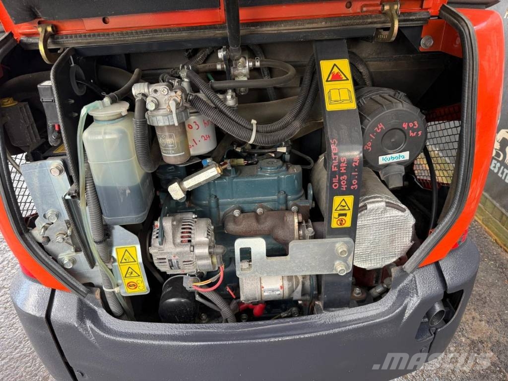 Kubota KX 015-4 Minikaivukoneet < 7t
