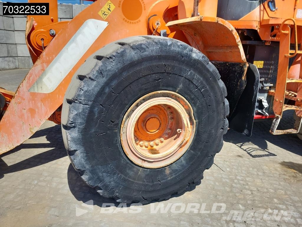 Doosan DL550 -5 Incarcator pe pneuri
