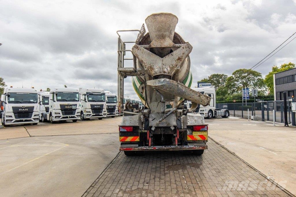 MAN TGS 37.360 BB - LIEBHERR 10M3 Concrete trucks