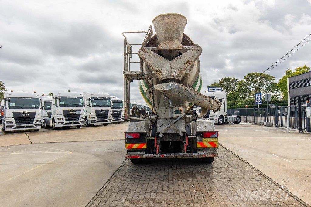MAN TGS 37.360 BB - LIEBHERR 10M3 Betonvežiai