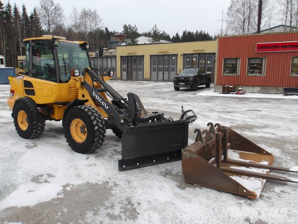 Volvo L 25 F 휠로우더