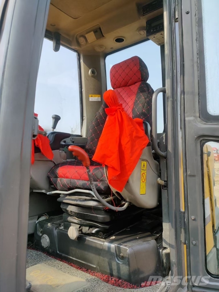 Volvo EC 60D Малые экскаваторы 7т-12т