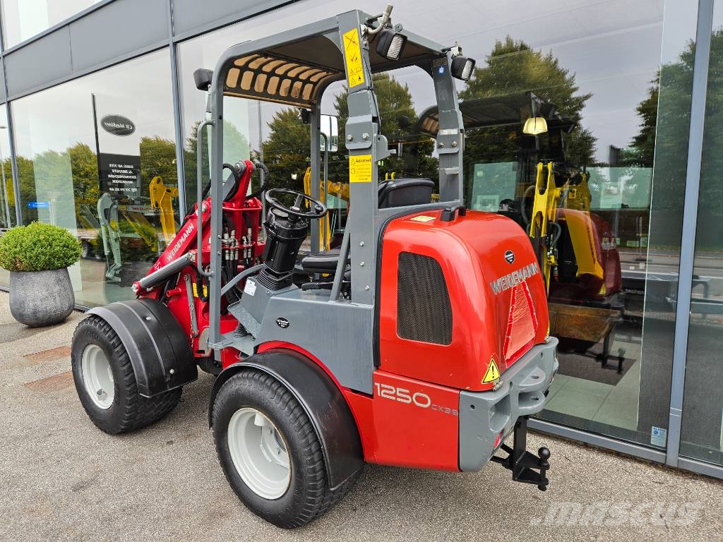 Weidemann 1250 cx35 Mini loaders