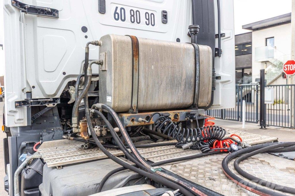 Mercedes-Benz AROCS 2553 BLS -6x4H Prime Movers