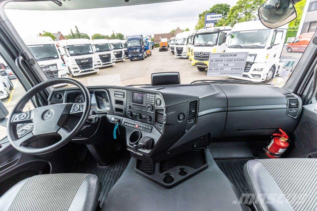 Mercedes-Benz AROCS 2553 BLS -6x4H Prime Movers