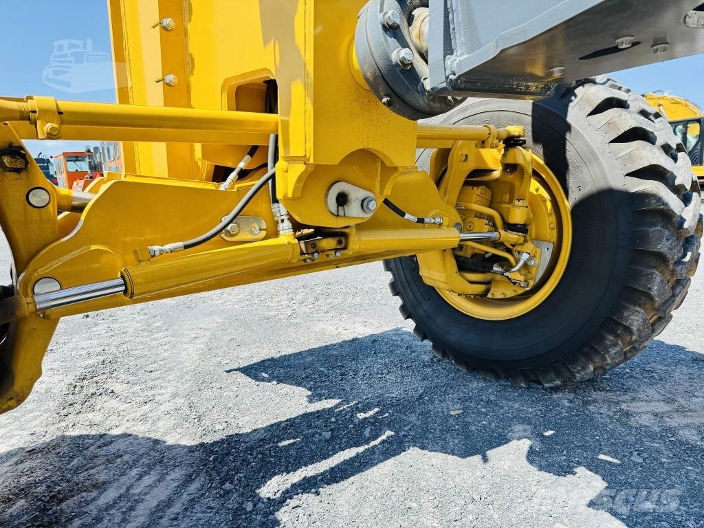 DEERE 672G Grejderi