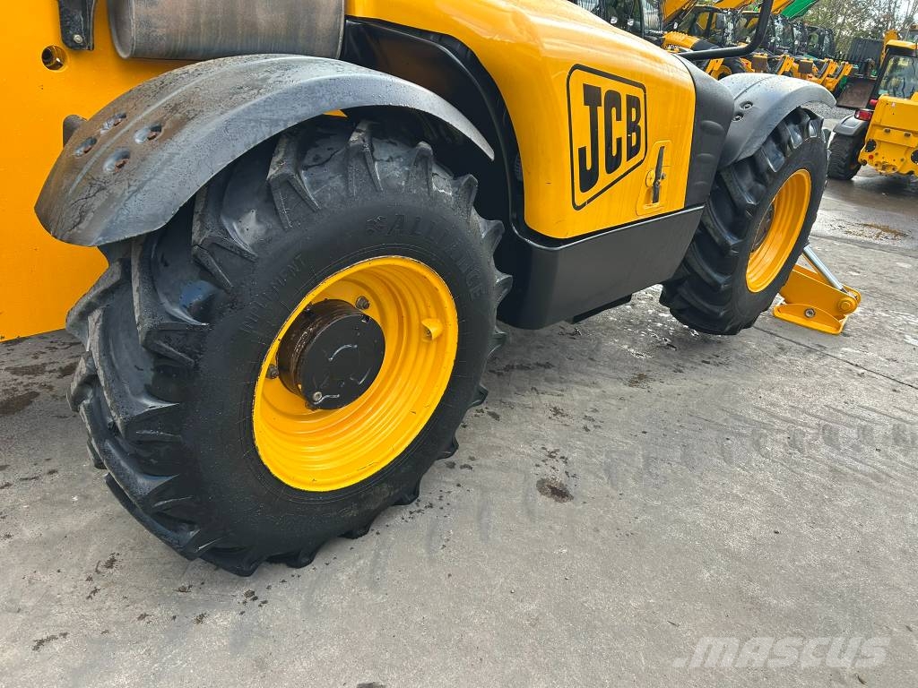 JCB 533-105 Telescopic handlers