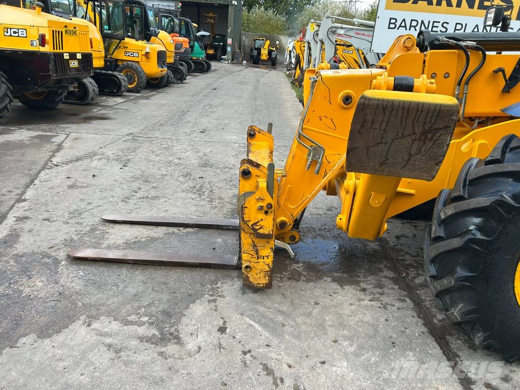 JCB 533-105 Telescopic handlers