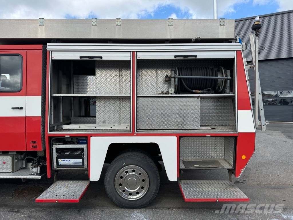 Mercedes-Benz 1117 4x2 Fire truck Paloautot