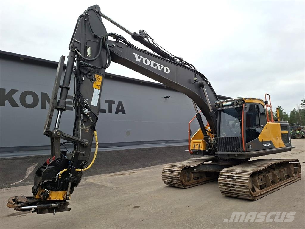 Volvo EC220EL -HYVÄT VARUSTEET- Pásová rýpadla