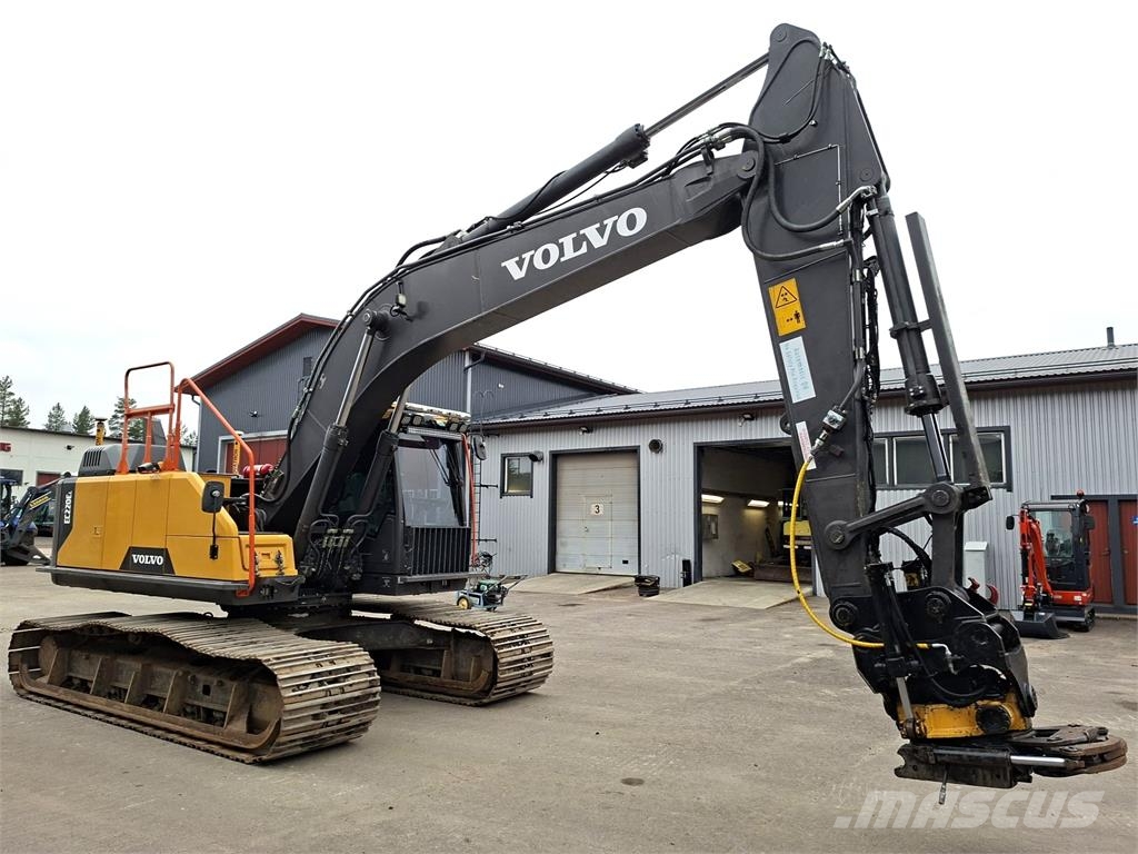 Volvo EC220EL -HYVÄT VARUSTEET- Pásová rýpadla