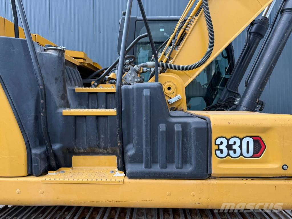 CAT 330 07A Excavatoare cu roti