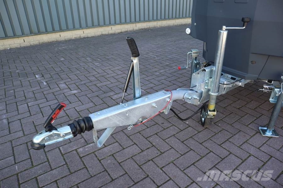 Atlas Copco Hilight H6+ Valid inspection, *Guarantee! Max Boom 拖车式灯塔