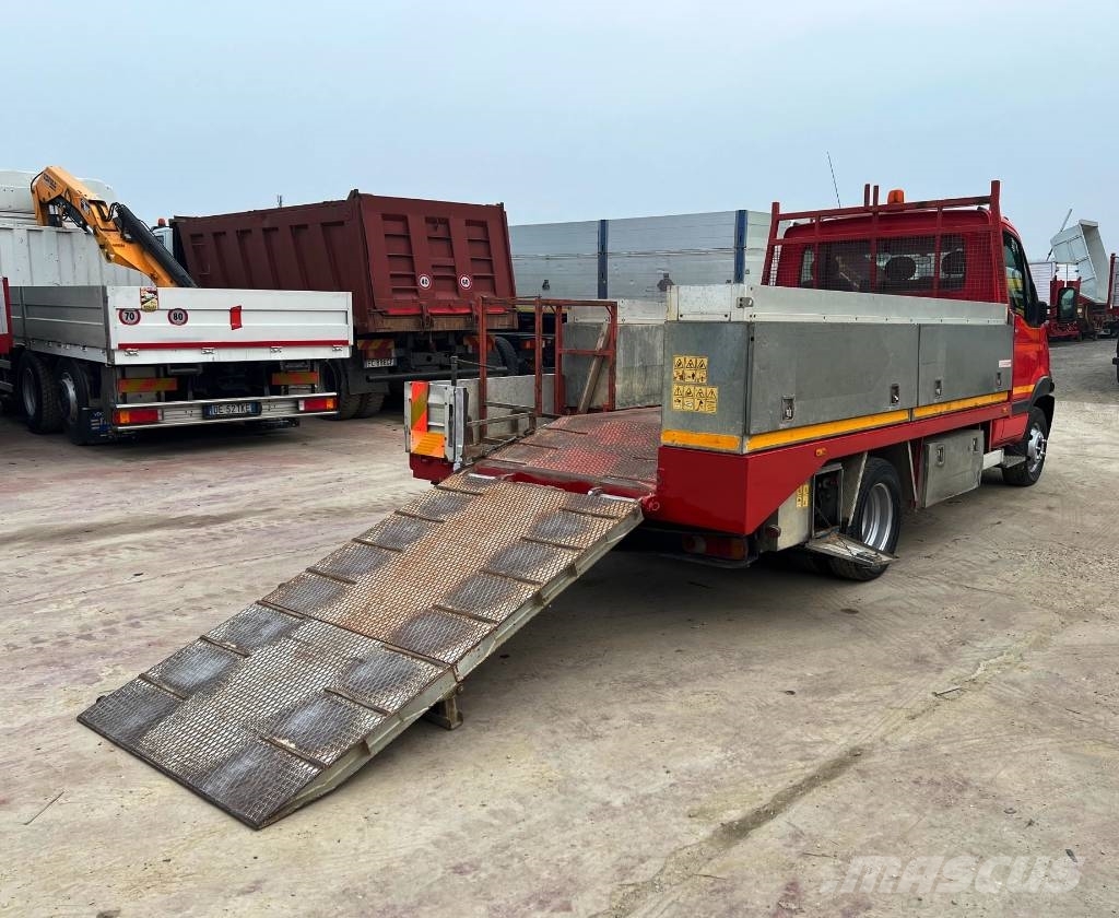 Renault Mascott 150.65 Camiones caja cerrada