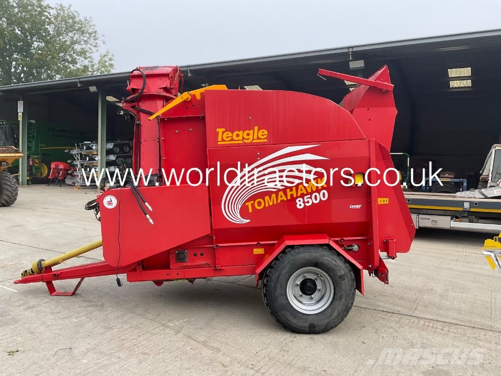 TEAGLE TOMAHAWK 8500SC Balenhakselaars, -snijders en -afwikkelaars