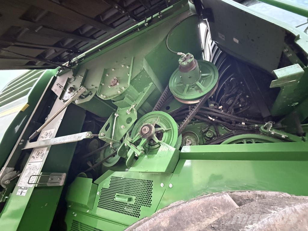 John Deere T560i HM Teraviljakombainid