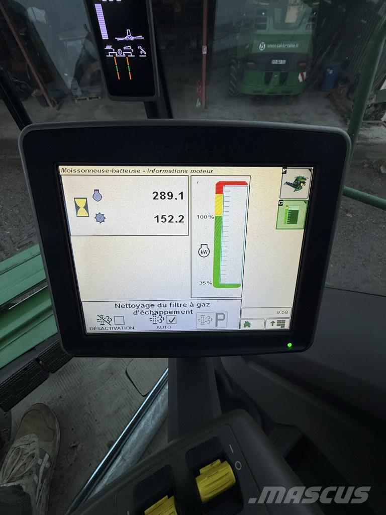 John Deere T560i HM Moissonneuse batteuse
