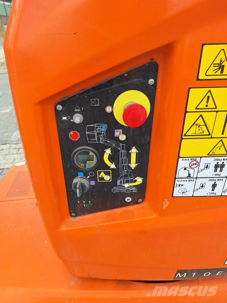 JLG T10E T10E Nacelles télescopiques