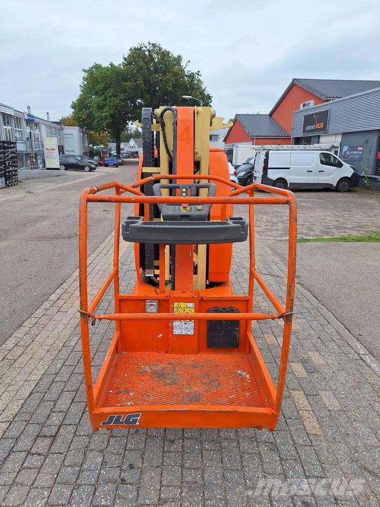 JLG T10E T10E Nacelles télescopiques