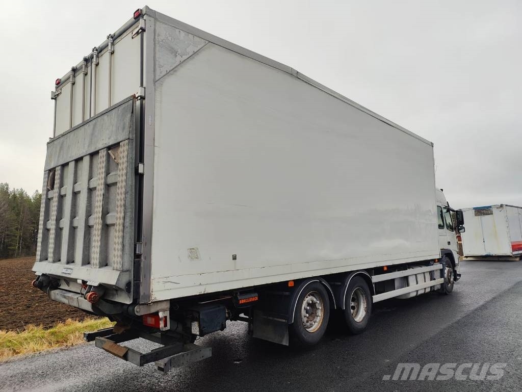 Volvo FM 13 Camiones con caja de remolque