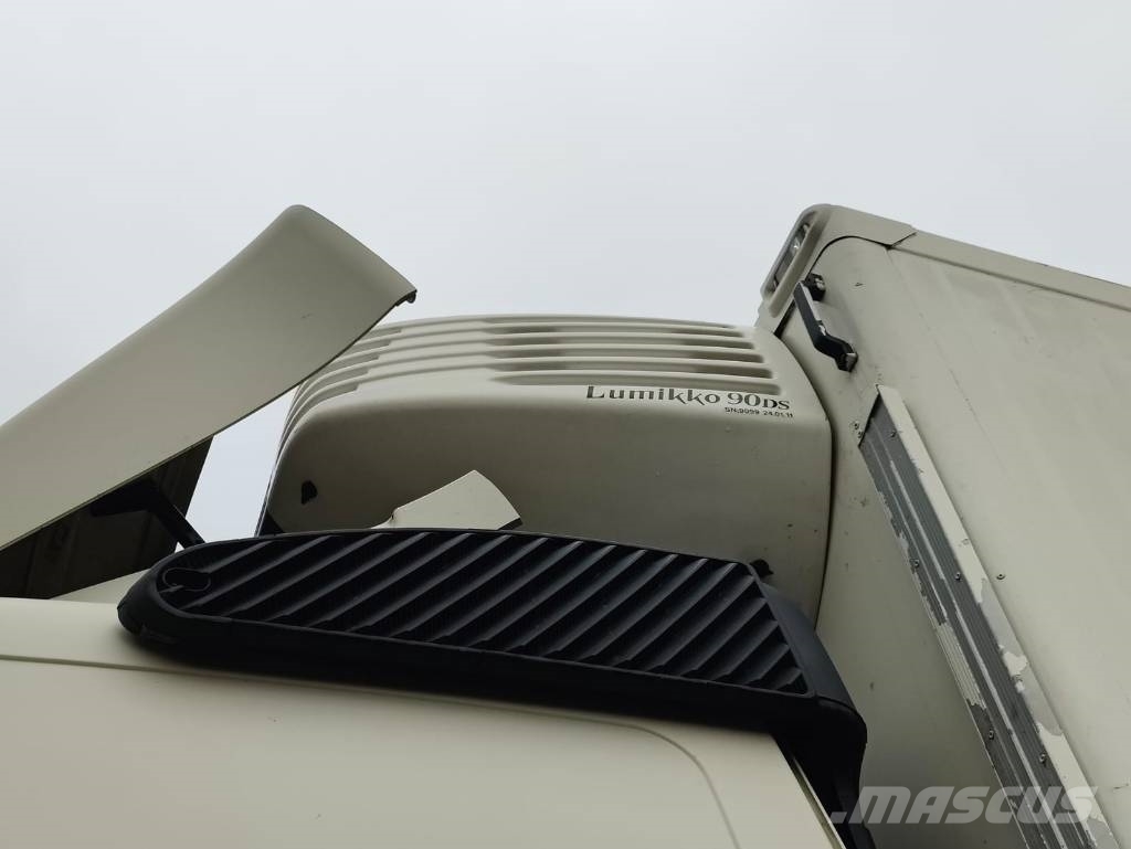Volvo FM 13 Camiones con caja de remolque