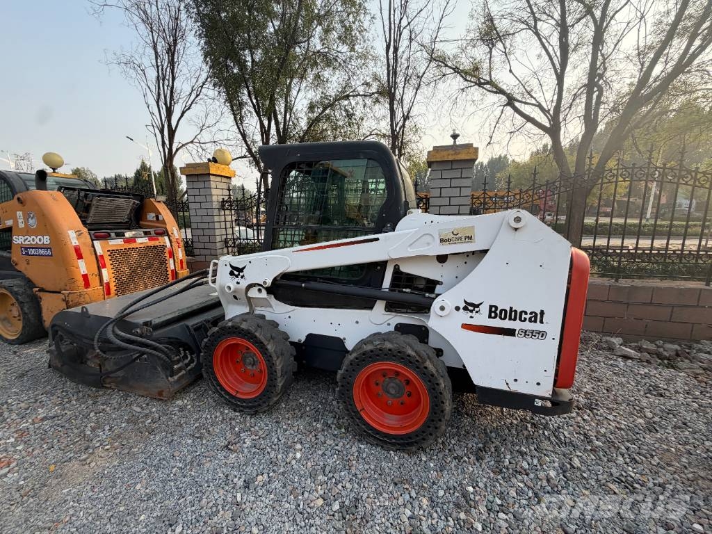 Bobcat S 550 Skid steer mini nakladalci
