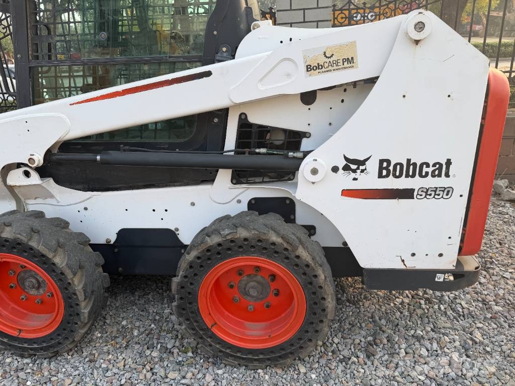 Bobcat S 550 Skid steer mini nakladalci