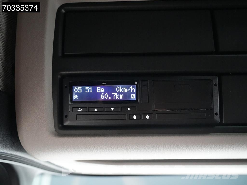 Scania S660 S 4X2 V8 Retarder Full-Air 2x Tanks Standklim Trekkers