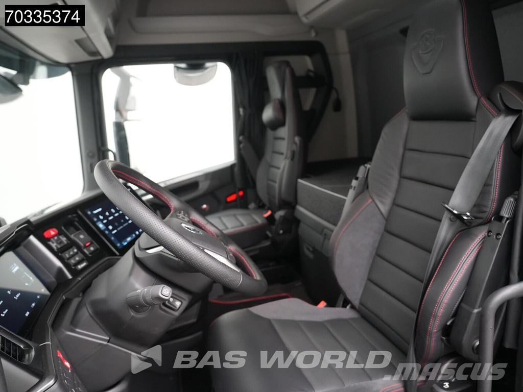 Scania S660 S 4X2 V8 Retarder Full-Air 2x Tanks Standklim Trekkers