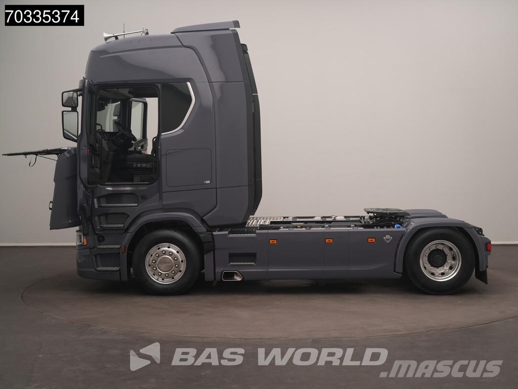 Scania S660 S 4X2 V8 Retarder Full-Air 2x Tanks Standklim Trekkers