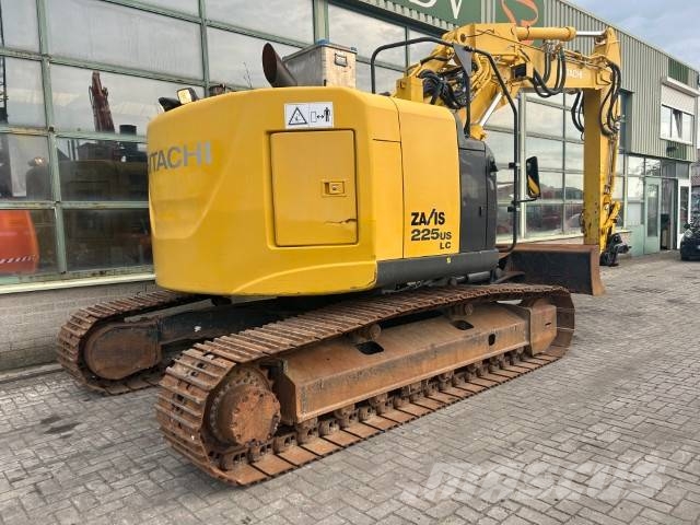 Hitachi ZX 225 US LC-5 B 履带挖掘机