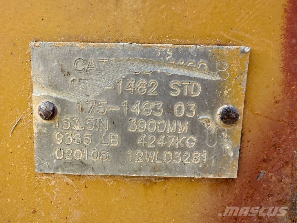 CAT 988 G Iekrāvēji uz riteņiem