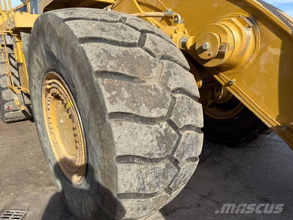CAT 988 G Iekrāvēji uz riteņiem