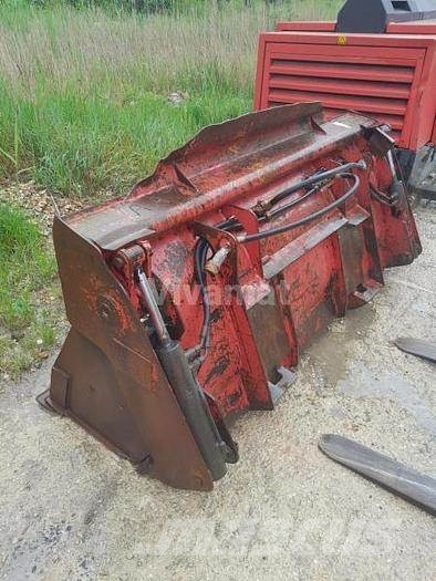 CAT 908 Ковші