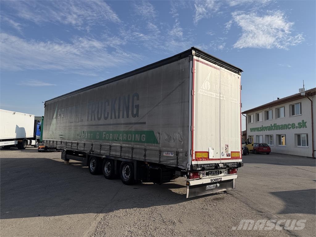 Schmitz Cargobull VIN 646 Plachtové návěsy