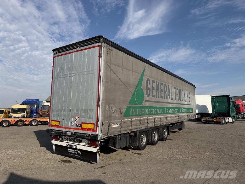 Schmitz Cargobull VIN 646 Plachtové návěsy