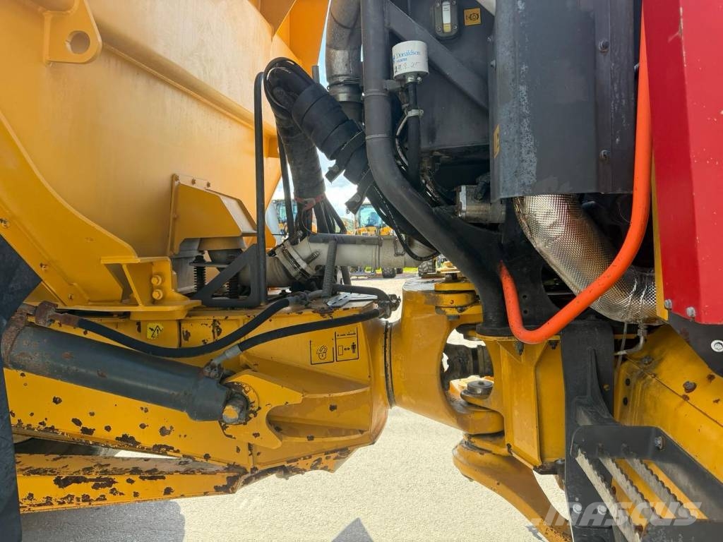 Volvo A25G Dumper - Knickgelenk